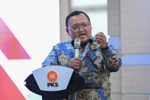 SEKJEN PKS MUHAMMAD KHOLID TOLAK WACANA REDEFINISI KORUPSI: JANGAN MENGUTAK-ATIK ATURAN DAN MENGOYAK PERASAAN PUBLIK