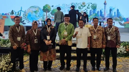 Gubernur Mahyeldi Kawal Kebijakan Pembangunan Rendah Karbon di Tingkat Nasional